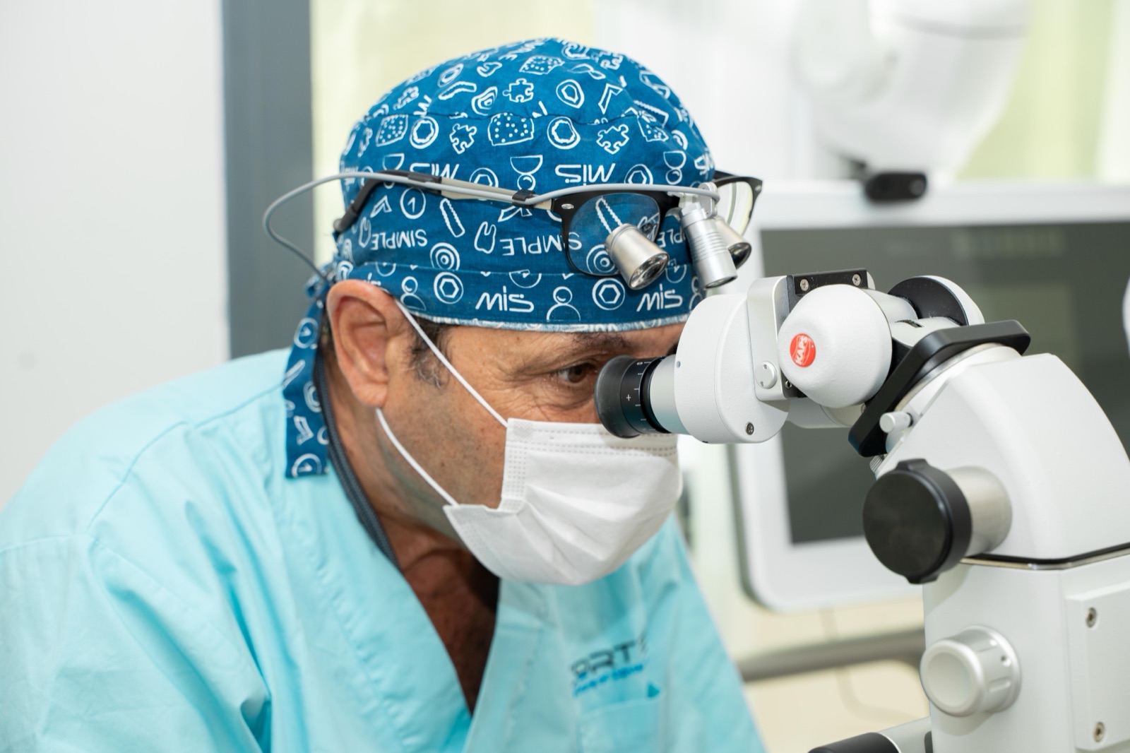 Endodontics under microscope
